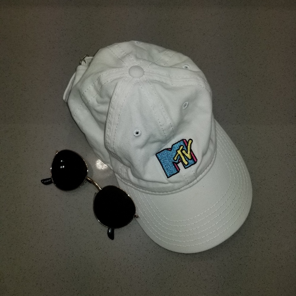 Vintage Style Mtv Dad Hat